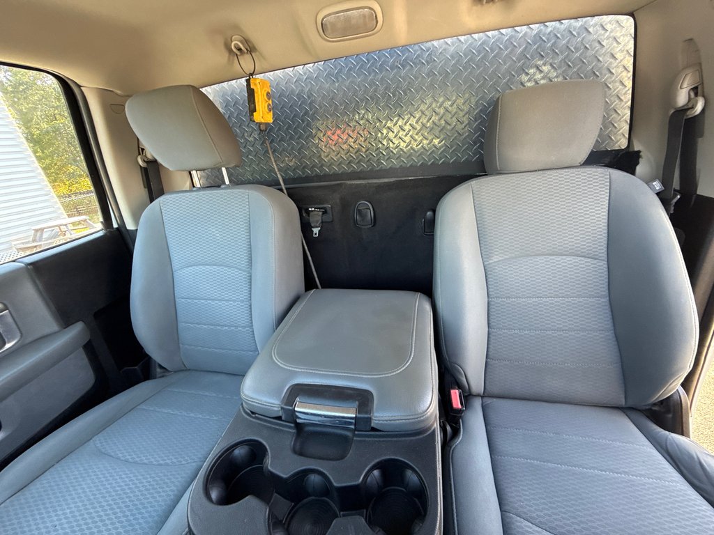 2017 Ram 5500 ST in Repentigny, Quebec - 15 - w1024h768px