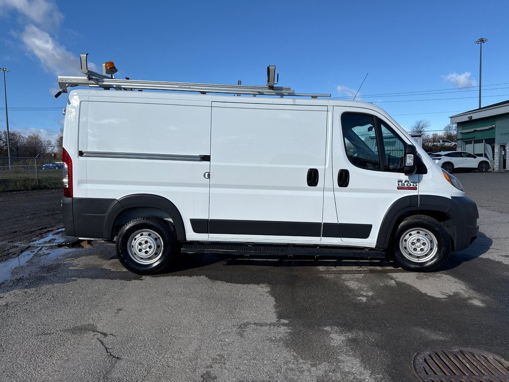 Ram ProMaster Cargo Van 1500 Low Roof 136' 2017 à Repentigny, Québec - 7 - w1024h768px