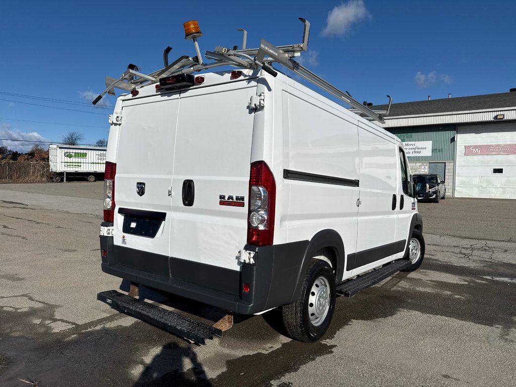 Ram ProMaster Cargo Van 1500 Low Roof 136' 2017 à Repentigny, Québec - 6 - w1024h768px