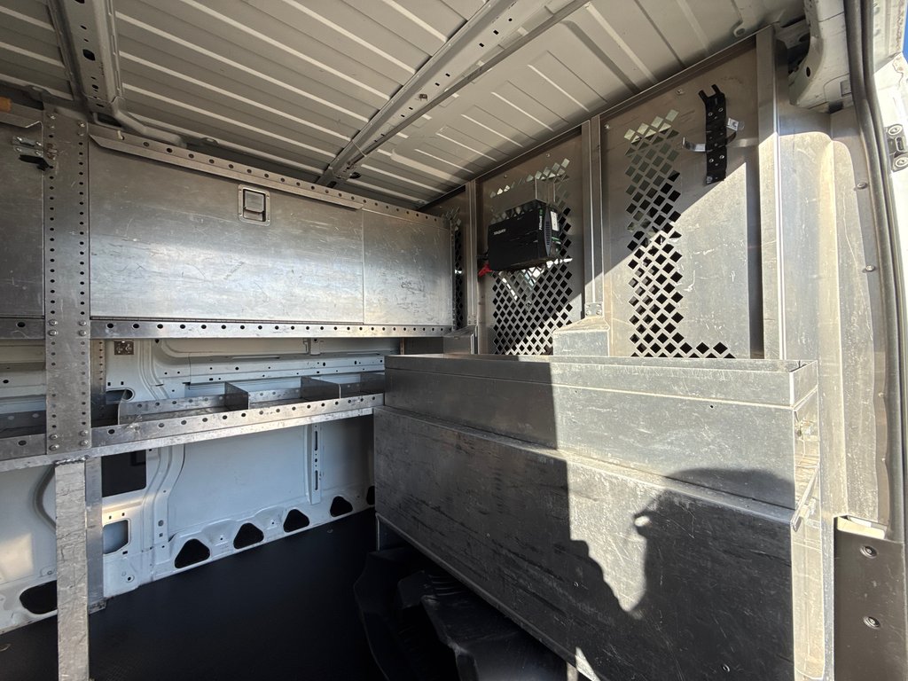 Ram ProMaster Cargo Van 1500 Low Roof 136' 2017 à Repentigny, Québec - 13 - w1024h768px