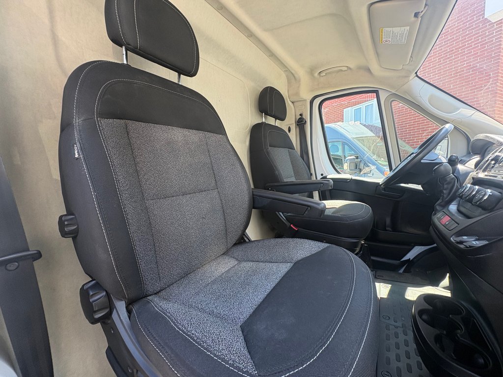 Ram ProMaster Cargo Van 3500 High Roof 159' EXT 2018 à Repentigny, Québec - 9 - w1024h768px