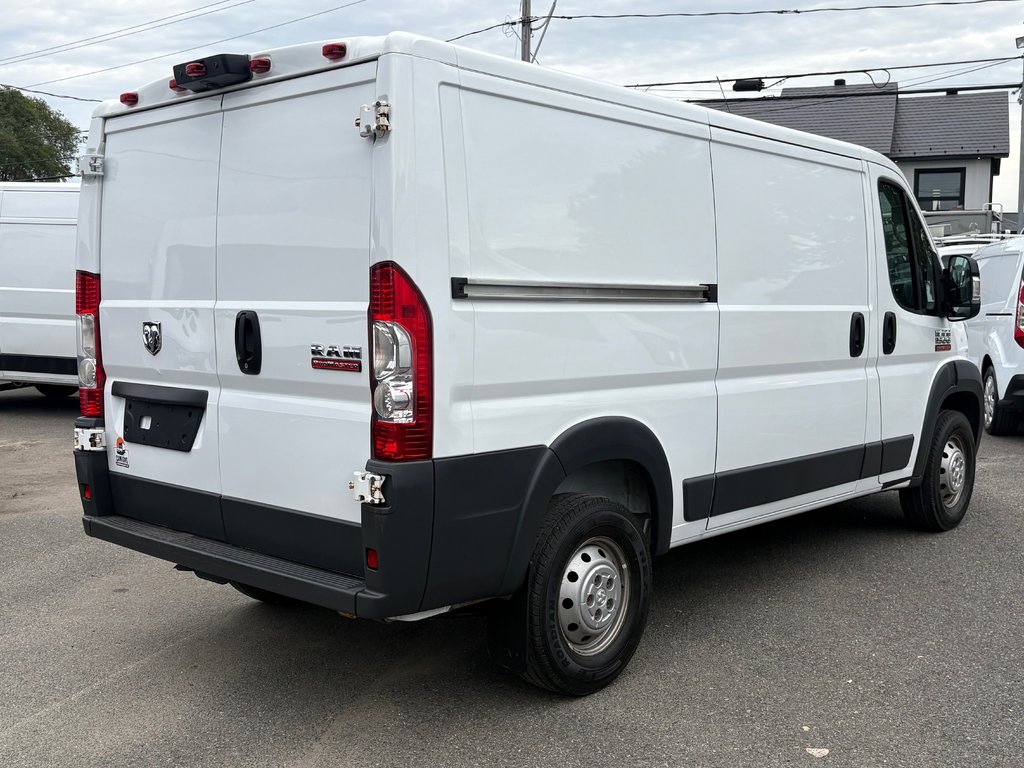 Ram ProMaster Cargo Van 1500 Low Roof 136' 2018 à Saint-Sulpice, Québec - 7 - w1024h768px