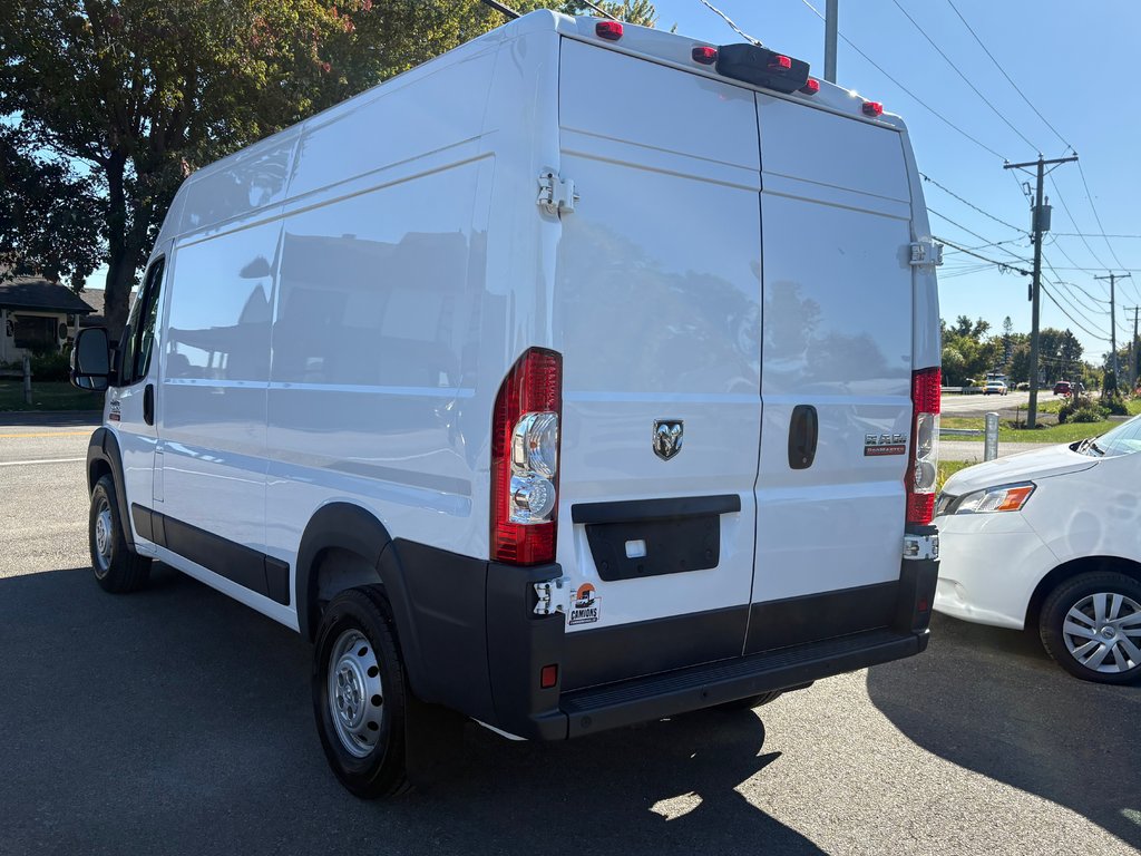 Ram ProMaster Cargo Van 1500 High Roof 136' 2018 à Saint-Sulpice, Québec - 8 - w1024h768px