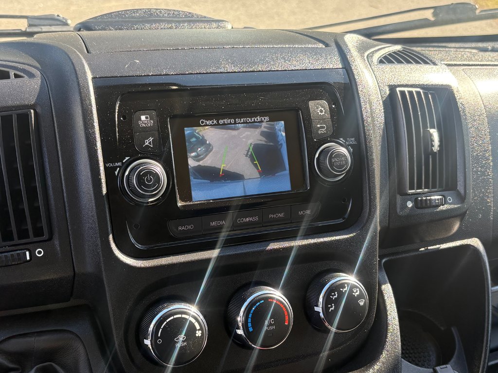 Ram ProMaster Cargo Van 1500 High Roof 136' 2018 à Saint-Sulpice, Québec - 14 - w1024h768px