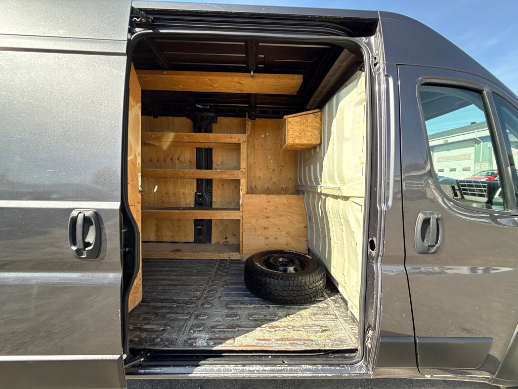 2019 Ram ProMaster Cargo Van 3500 High Roof 159' EXT in Repentigny, Quebec - 11 - w1024h768px