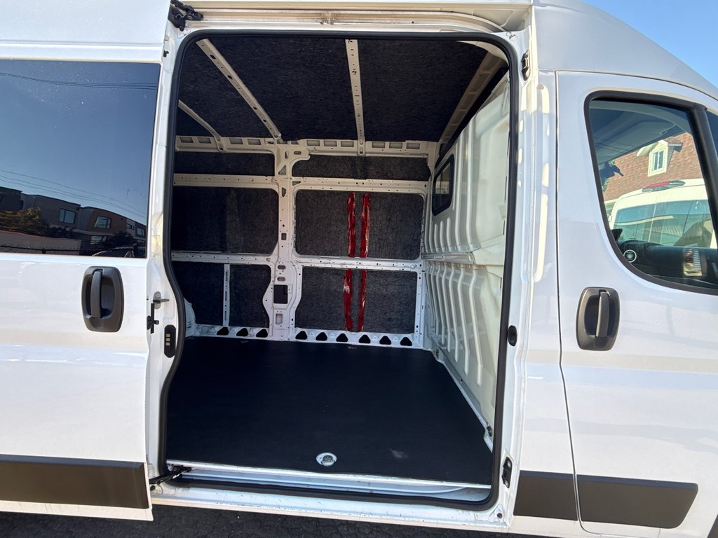Ram ProMaster Cargo Van 3500 High Roof 159' EXT 2019 à Saint-Sulpice, Québec - 13 - w1024h768px