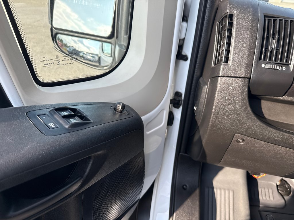 Ram ProMaster Cargo Van 3500 High Roof 159' EXT 2019 à Saint-Sulpice, Québec - 19 - w1024h768px