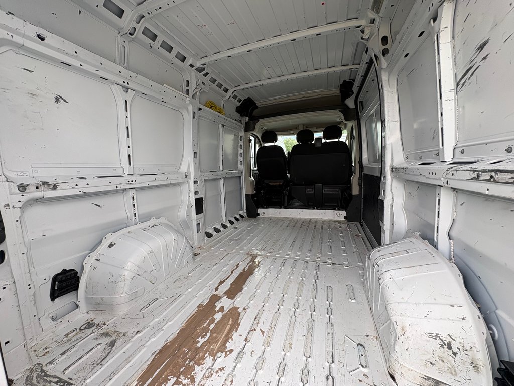 2019 Ram ProMaster Cargo Van 2500 High Roof 136' in Repentigny, Quebec - 8 - w1024h768px