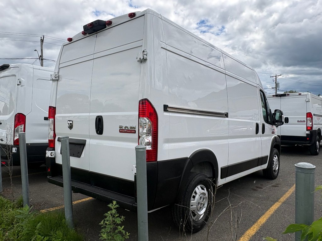 2019 Ram ProMaster Cargo Van 2500 High Roof 136' in Repentigny, Quebec - 6 - w1024h768px