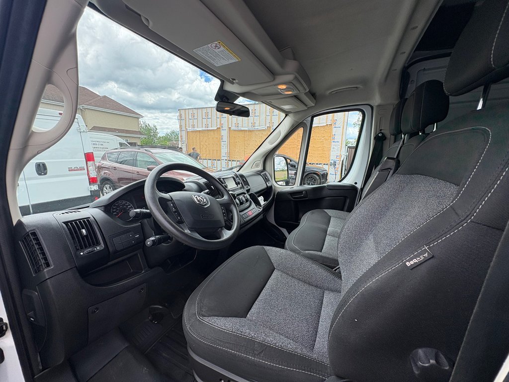 2019 Ram ProMaster Cargo Van 2500 High Roof 136' in Repentigny, Quebec - 11 - w1024h768px