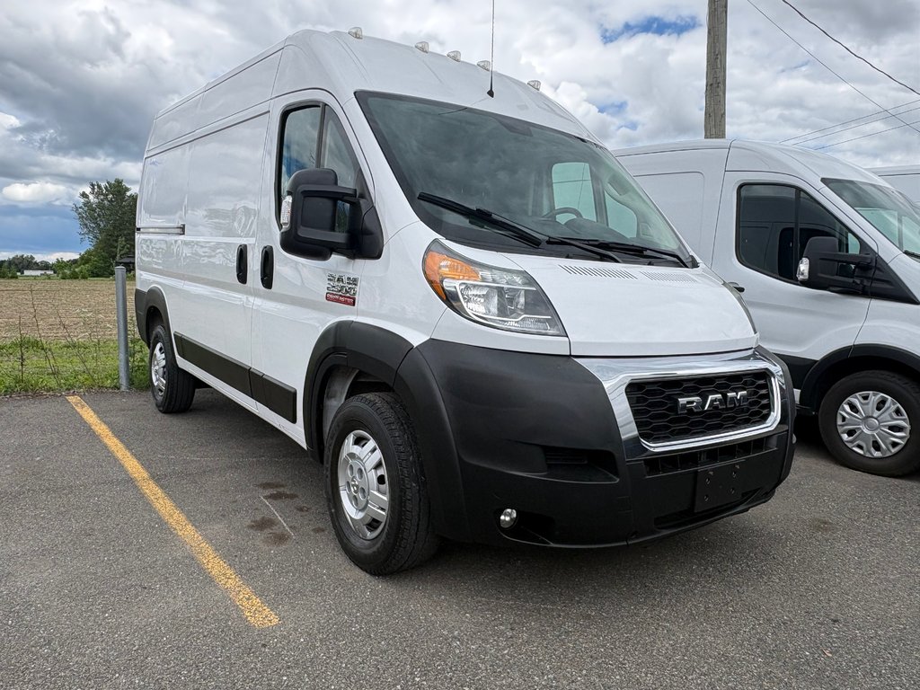2019 Ram ProMaster Cargo Van 2500 High Roof 136' in Repentigny, Quebec - 4 - w1024h768px
