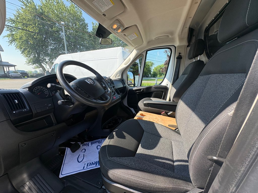 Ram ProMaster Cargo Van 2500 High Roof 136' 2019 à Repentigny, Québec - 11 - w1024h768px