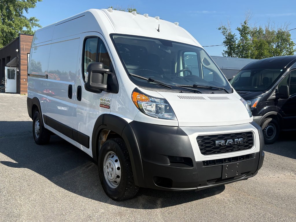 Ram ProMaster Cargo Van 2500 High Roof 136' 2019 à Repentigny, Québec - 4 - w1024h768px