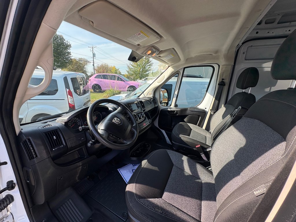2019 Ram ProMaster Cargo Van 3500 High Roof 159' EXT in Saint-Sulpice, Quebec - 13 - w1024h768px