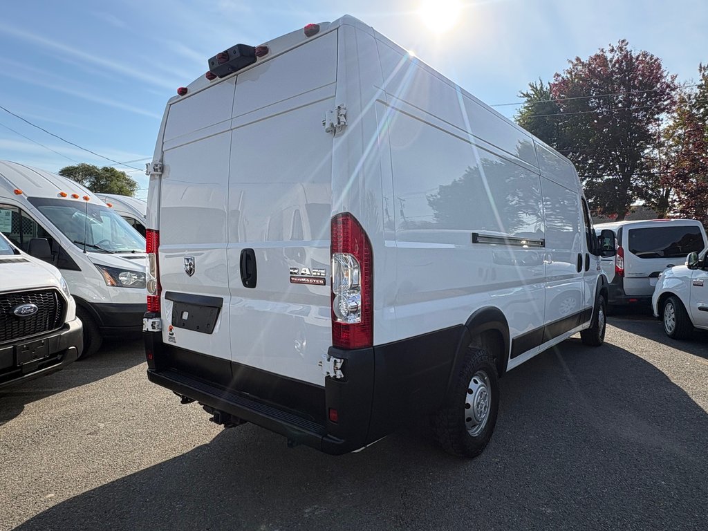 2019 Ram ProMaster Cargo Van 3500 High Roof 159' EXT in Saint-Sulpice, Quebec - 7 - w1024h768px