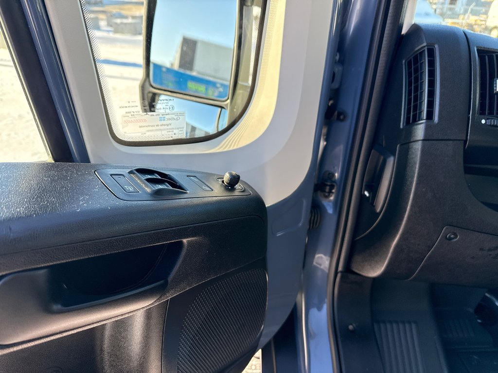2020 Ram ProMaster Cargo Van 3500 High Roof 159' EXT in Repentigny, Quebec - 20 - w1024h768px