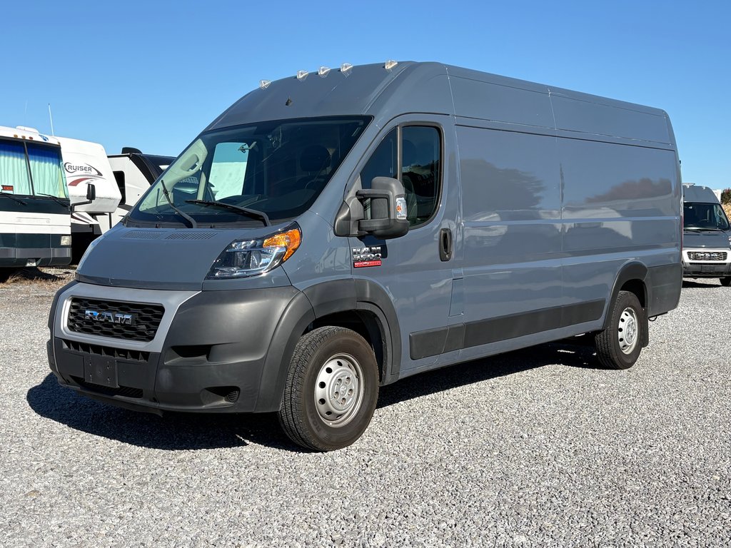 2020 Ram ProMaster Cargo Van 3500 High Roof 159' EXT in Saint-Sulpice, Quebec - 1 - w1024h768px