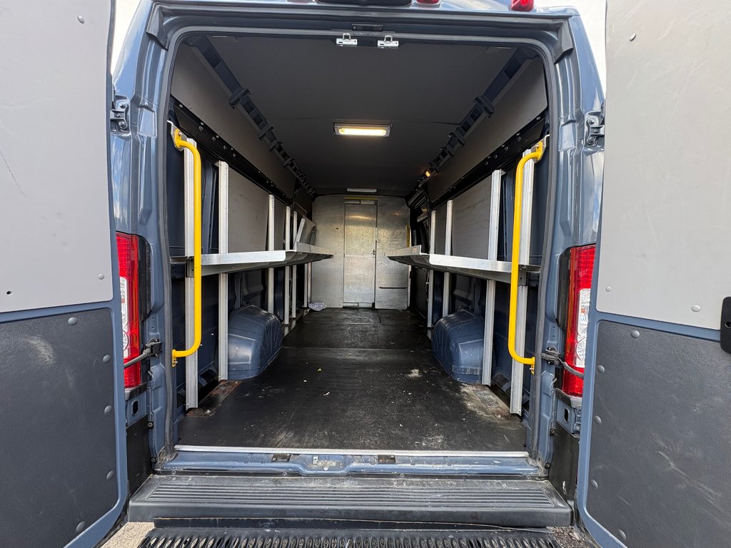 2020 Ram ProMaster Cargo Van 3500 High Roof 159' EXT in Repentigny, Quebec - 16 - w1024h768px