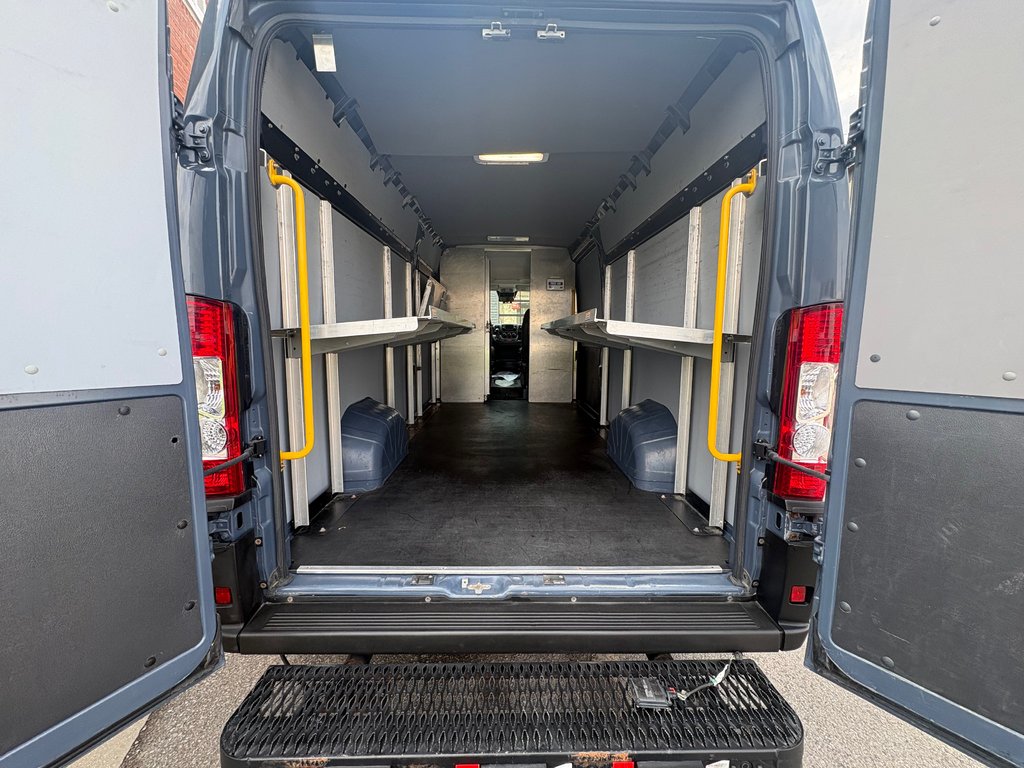 Ram ProMaster Cargo Van 3500 High Roof 159' EXT 2021 à Repentigny, Québec - 8 - w1024h768px