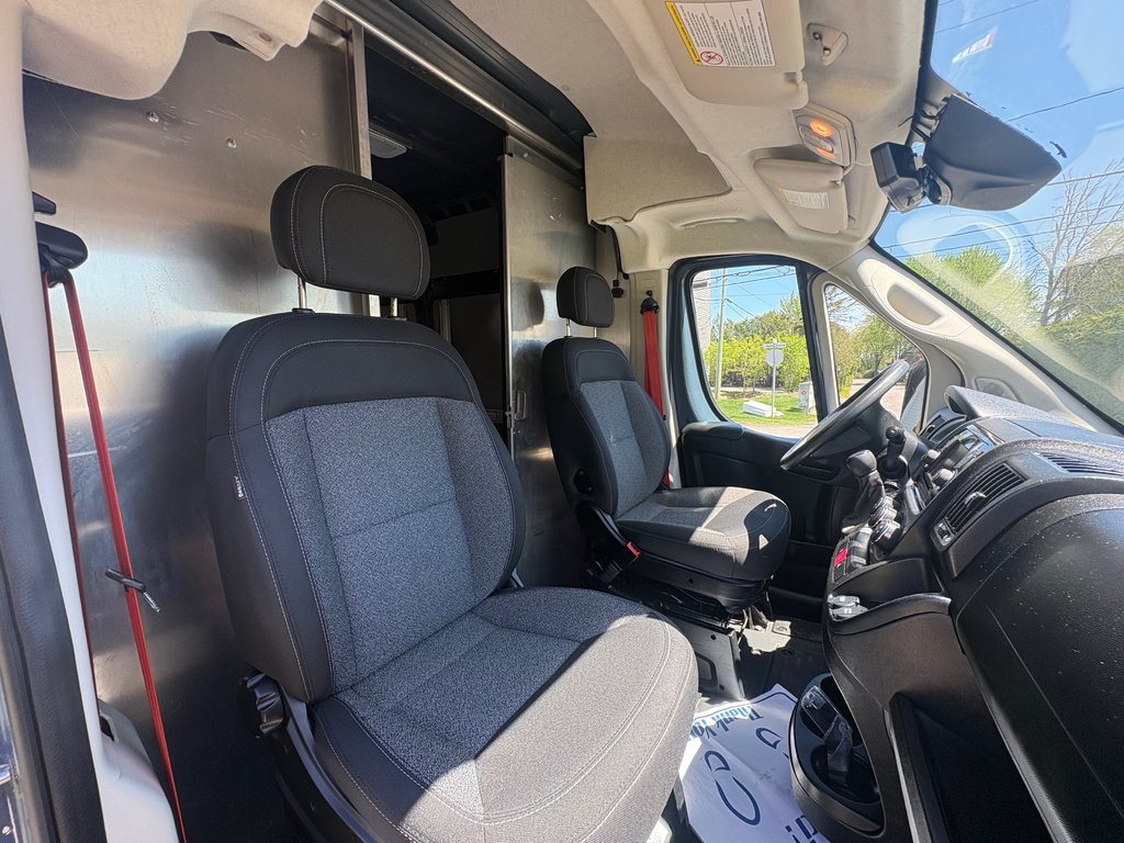 Ram ProMaster Cargo Van 3500 High Roof 159' EXT 2021 à Repentigny, Québec - 11 - w1024h768px