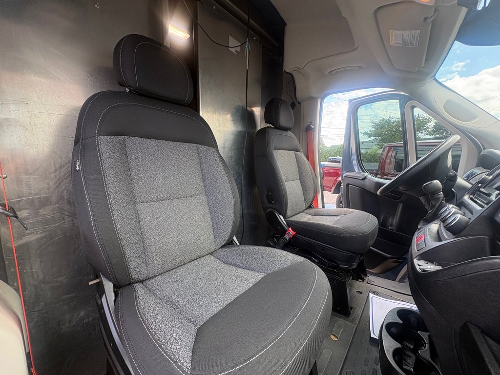 Ram ProMaster Cargo Van 3500 High Roof 159' EXT 2021 à Saint-Sulpice, Québec - 10 - w1024h768px