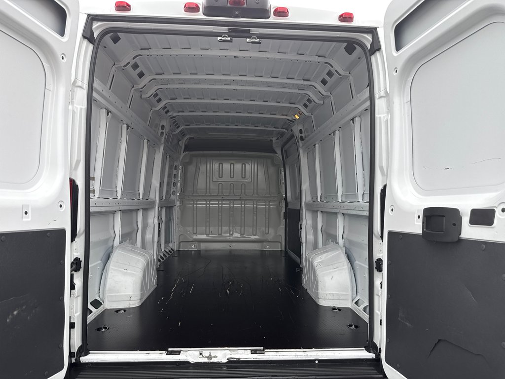 2022 Ram ProMaster Cargo Van 3500 High Roof 159' EXT in Saint-Sulpice, Quebec - 10 - w1024h768px