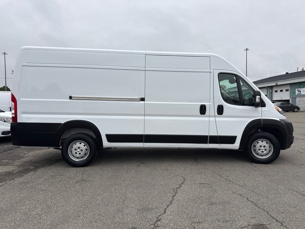 2022 Ram ProMaster Cargo Van 3500 High Roof 159' EXT in Saint-Sulpice, Quebec - 7 - w1024h768px