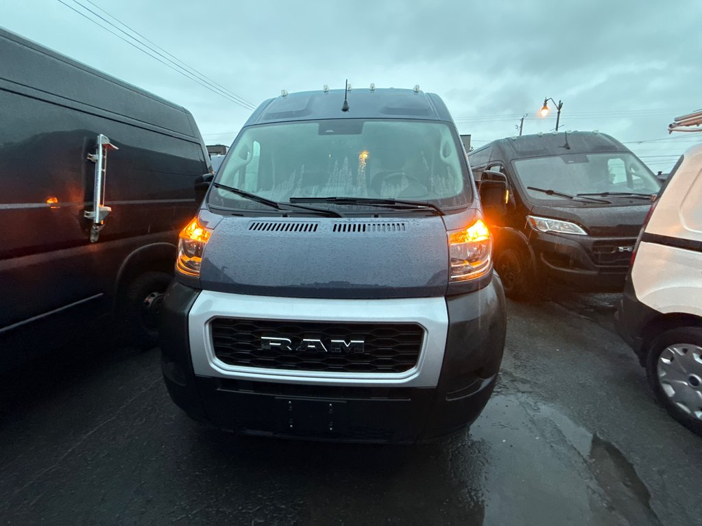 Ram ProMaster Cargo Van 3500 High Roof 159' EXT 2022 à Repentigny, Québec - 2 - w1024h768px