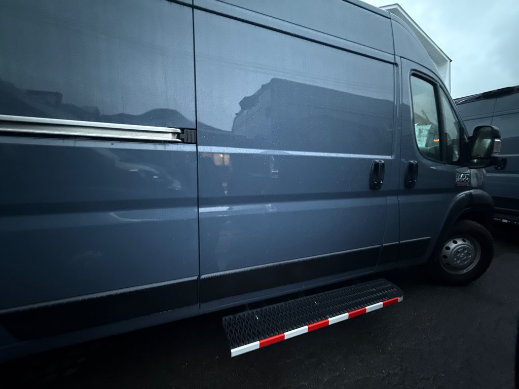 Ram ProMaster Cargo Van 3500 High Roof 159' EXT 2022 à Repentigny, Québec - 7 - w1024h768px