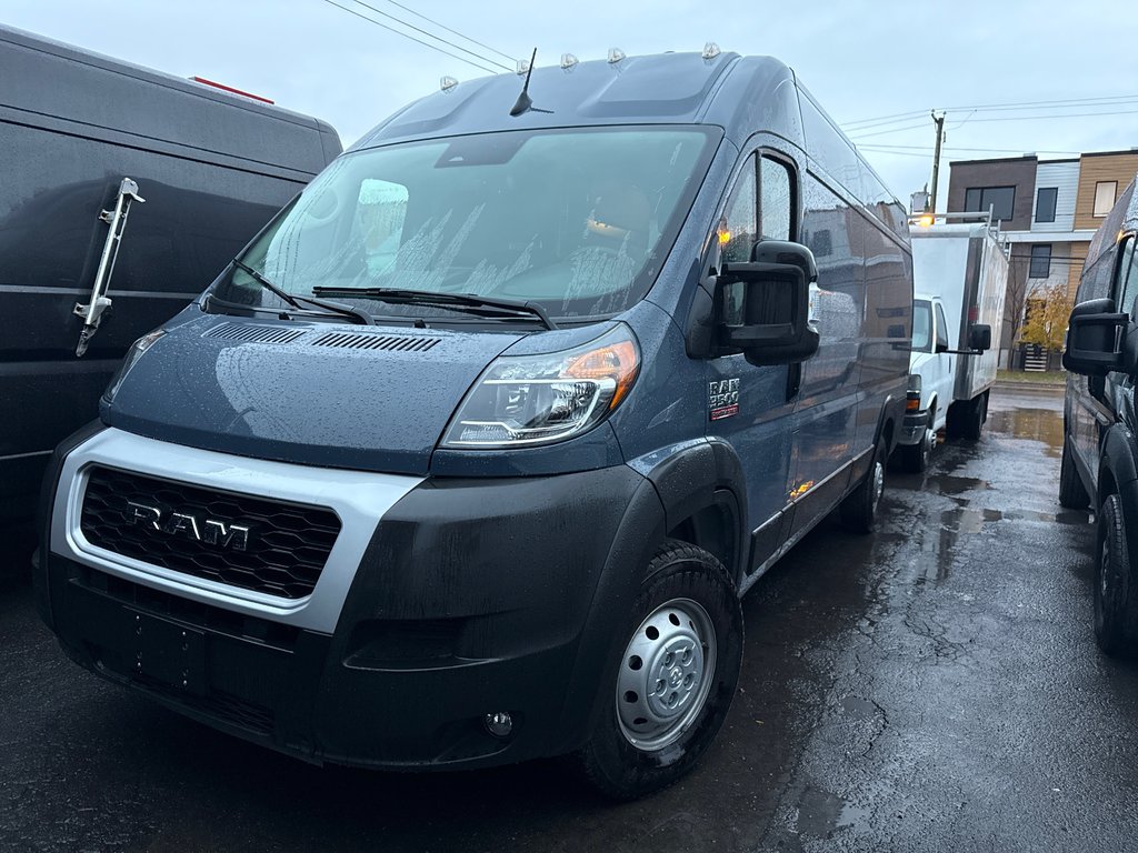 Ram ProMaster Cargo Van 3500 High Roof 159' EXT 2022 à Repentigny, Québec - 8 - w1024h768px