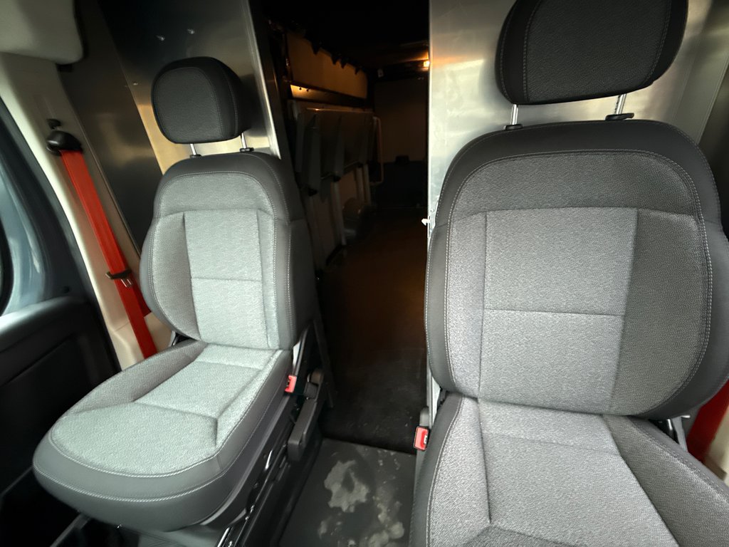 Ram ProMaster Cargo Van 3500 High Roof 159' EXT 2022 à Repentigny, Québec - 13 - w1024h768px