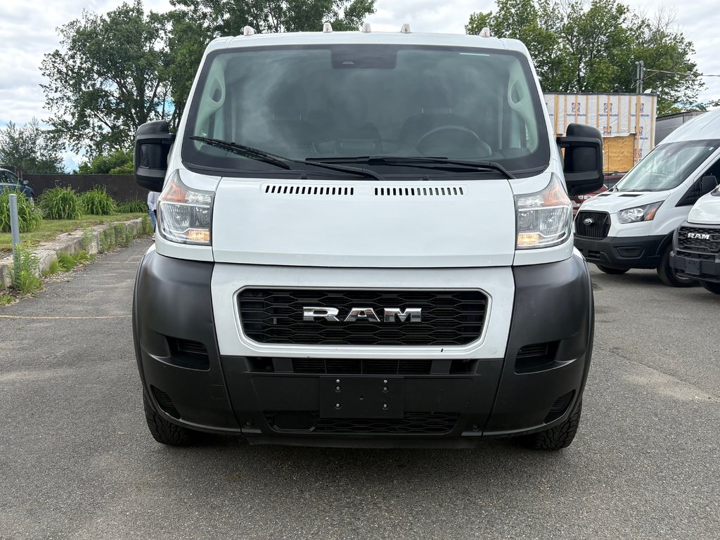 2022 Ram ProMaster Cargo Van 2500 Low Roof 136' in Repentigny, Quebec - 3 - w1024h768px