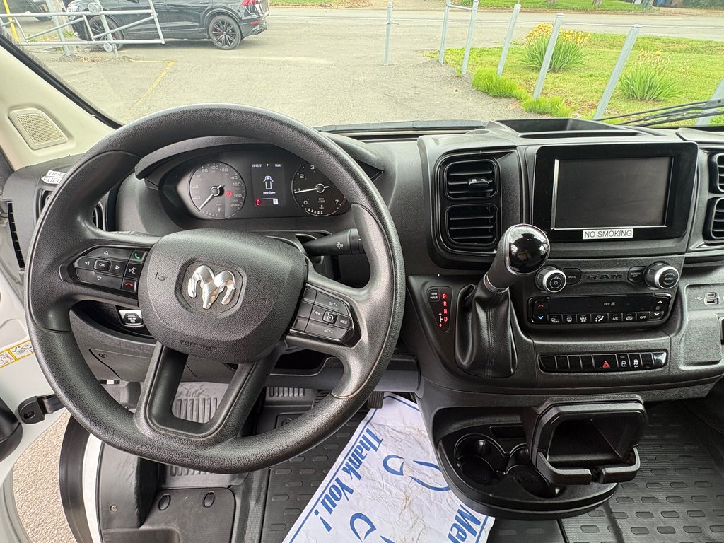 2022 Ram ProMaster Cargo Van 2500 Low Roof 136' in Repentigny, Quebec - 13 - w1024h768px