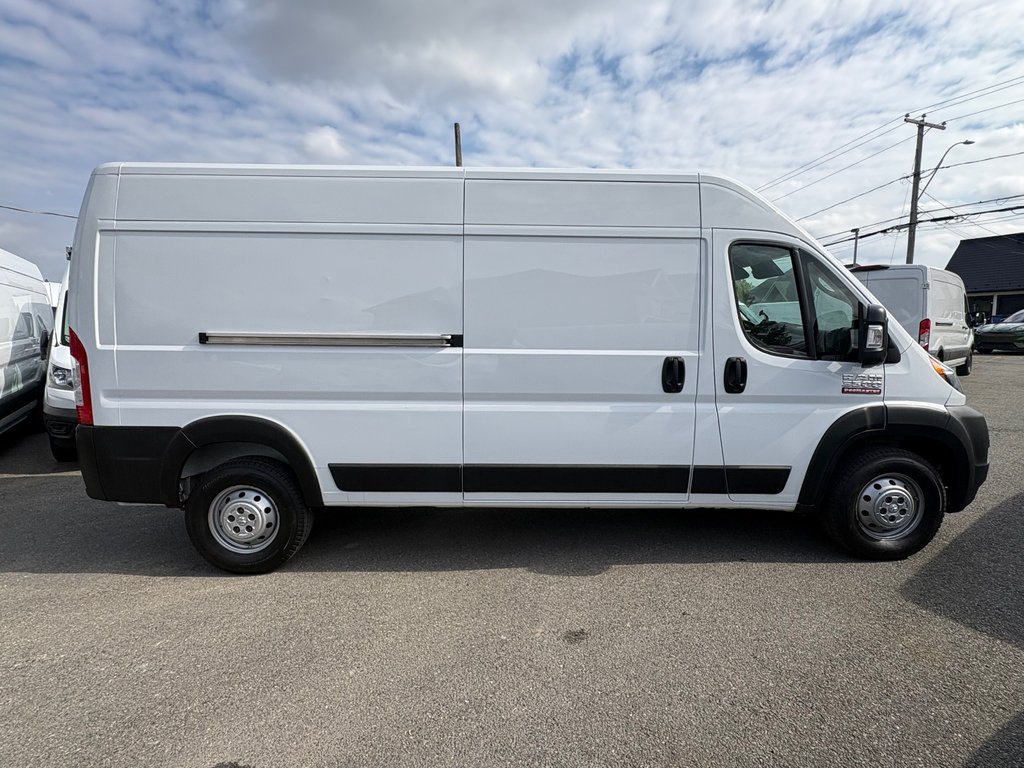 Ram ProMaster Cargo Van 3500 High Roof 159' 2022 à Saint-Sulpice, Québec - 5 - w1024h768px