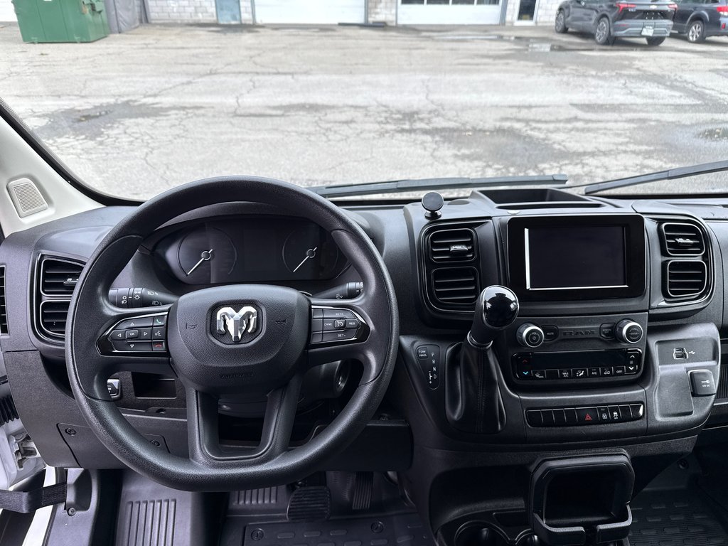 Ram ProMaster Cargo Van 1500 Low Roof 136' 2023 à Repentigny, Québec - 15 - w1024h768px
