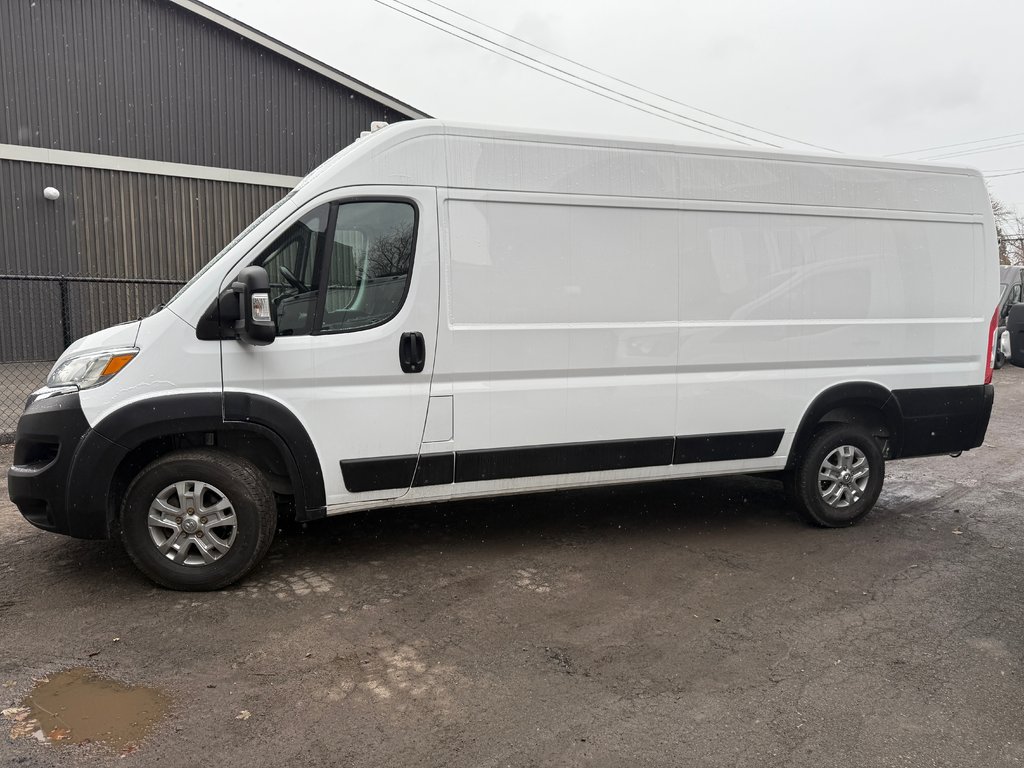 Ram ProMaster Cargo Van 3500 High Roof 159' EXT 2023 à Repentigny, Québec - 2 - w1024h768px