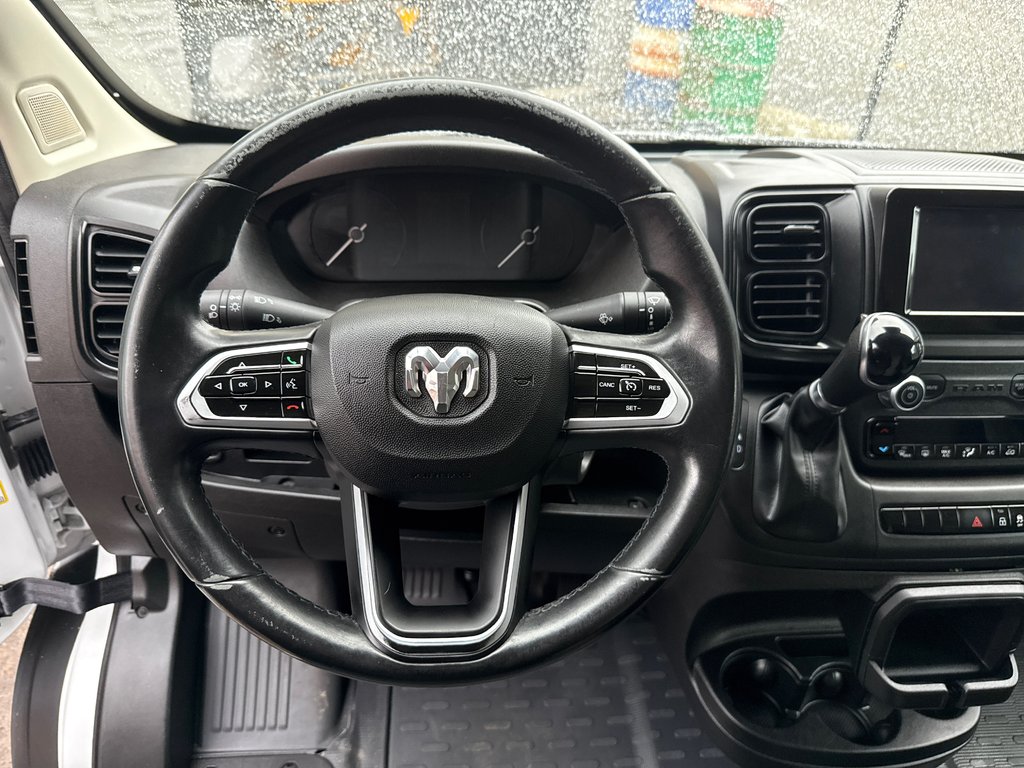 Ram ProMaster Cargo Van 3500 High Roof 159' EXT 2023 à Repentigny, Québec - 17 - w1024h768px