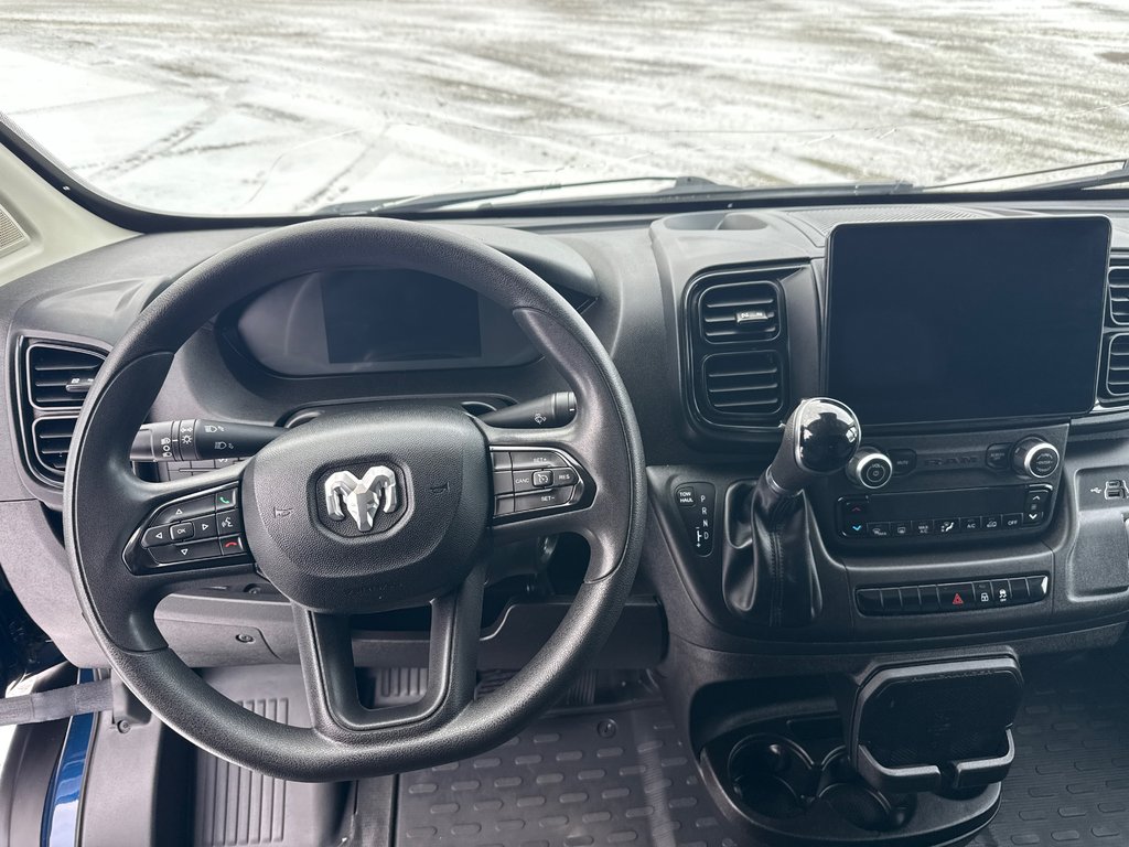 Ram ProMaster Cargo Van 2500 High Roof 159' 2023 à Repentigny, Québec - 16 - w1024h768px