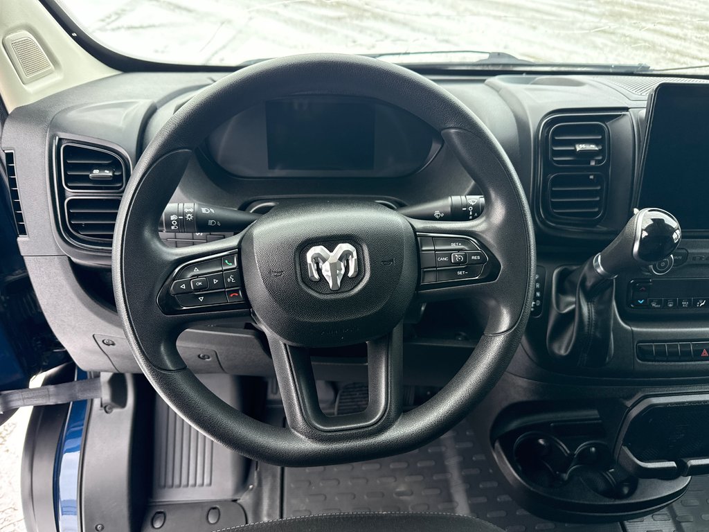 Ram ProMaster Cargo Van 2500 High Roof 159' 2023 à Repentigny, Québec - 17 - w1024h768px