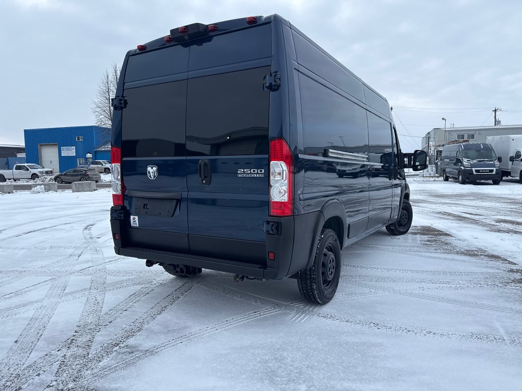 Ram ProMaster Cargo Van 2500 High Roof 159' 2023 à Repentigny, Québec - 6 - w1024h768px