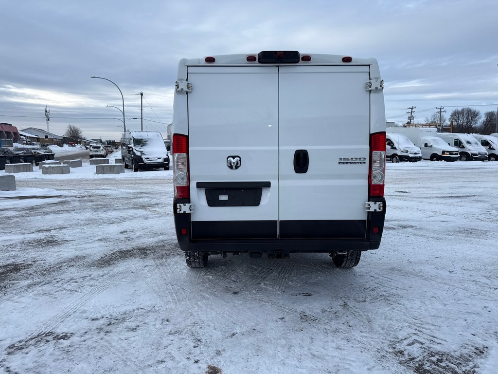 Ram ProMaster Cargo Van 1500 Low Roof 118' 2023 à Repentigny, Québec - 5 - w1024h768px