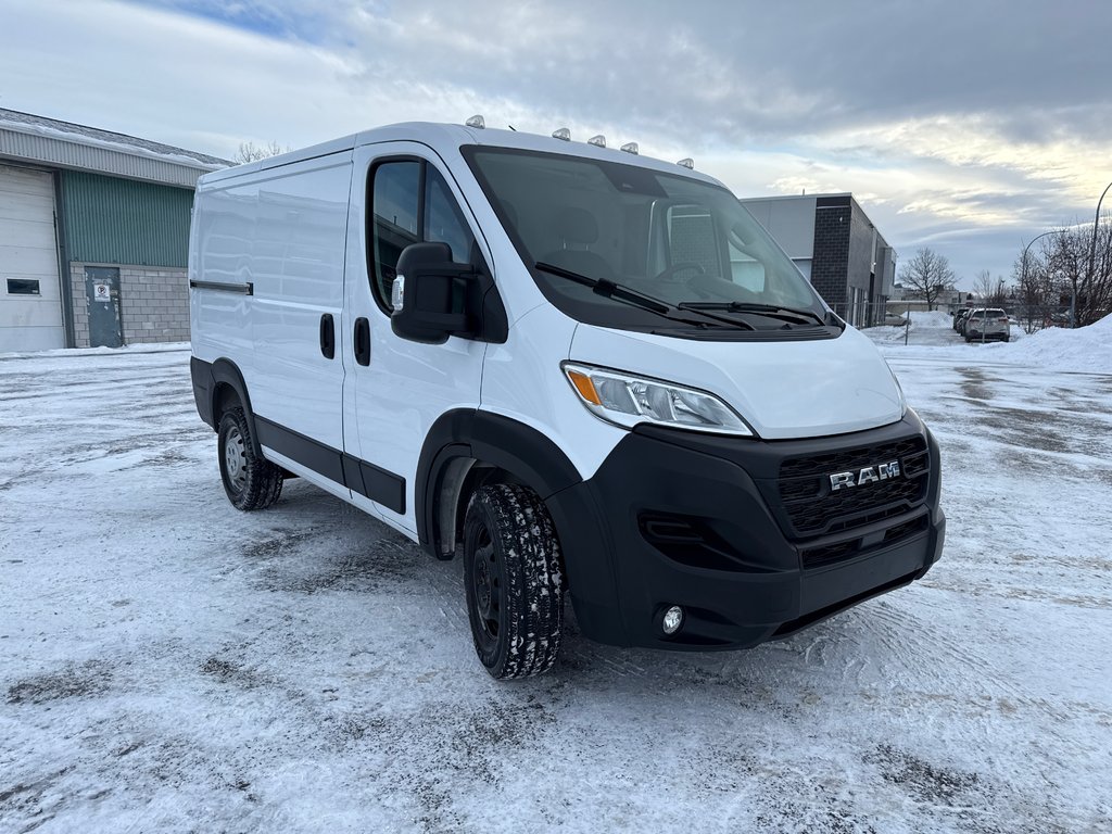 Ram ProMaster Cargo Van 1500 Low Roof 118' 2023 à Repentigny, Québec - 8 - w1024h768px