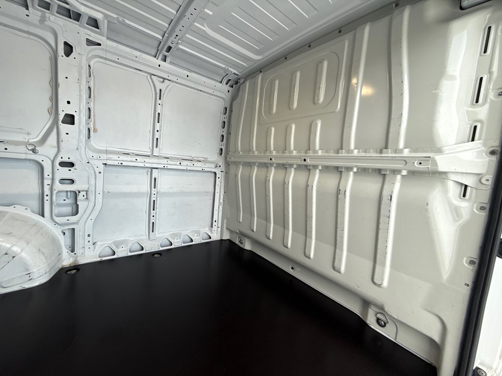 Ram ProMaster Cargo Van 1500 Low Roof 118' 2023 à Repentigny, Québec - 11 - w1024h768px