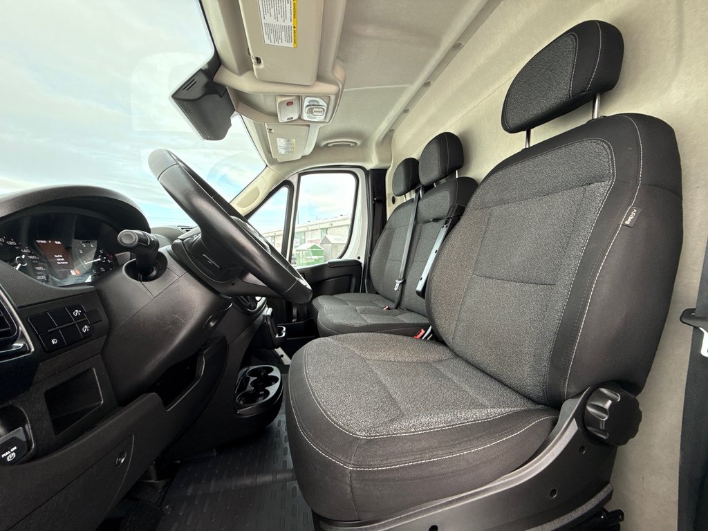 Ram ProMaster Cargo Van 1500 Low Roof 118' 2023 à Repentigny, Québec - 14 - w1024h768px