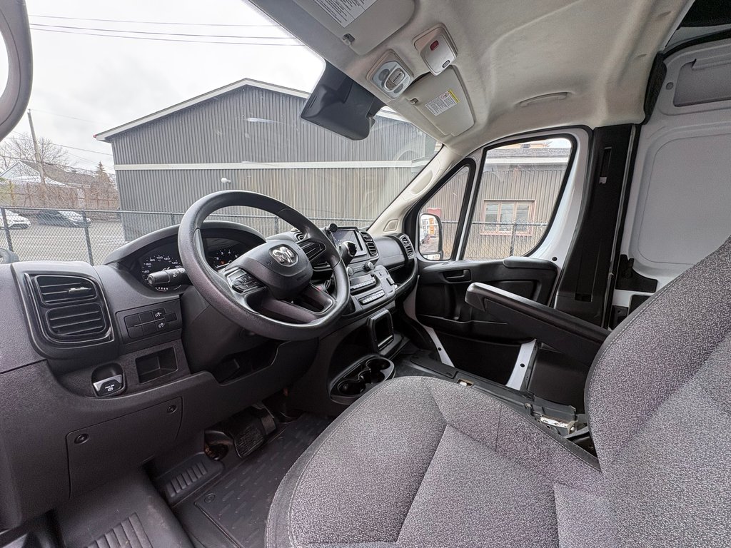 2023 Ram ProMaster Cargo Van 2500 High Roof 136' in Repentigny, Quebec - 11 - w1024h768px