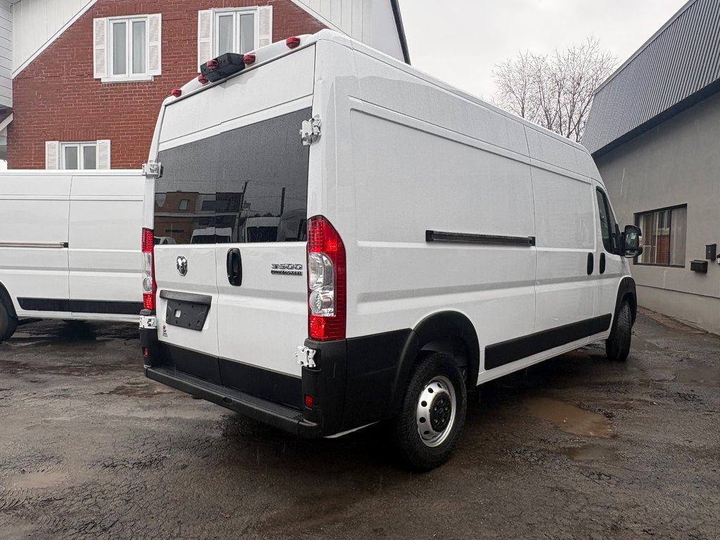 2023 Ram ProMaster Cargo Van 3500 High Roof 159' REEFER in Repentigny, Quebec - 7 - w1024h768px