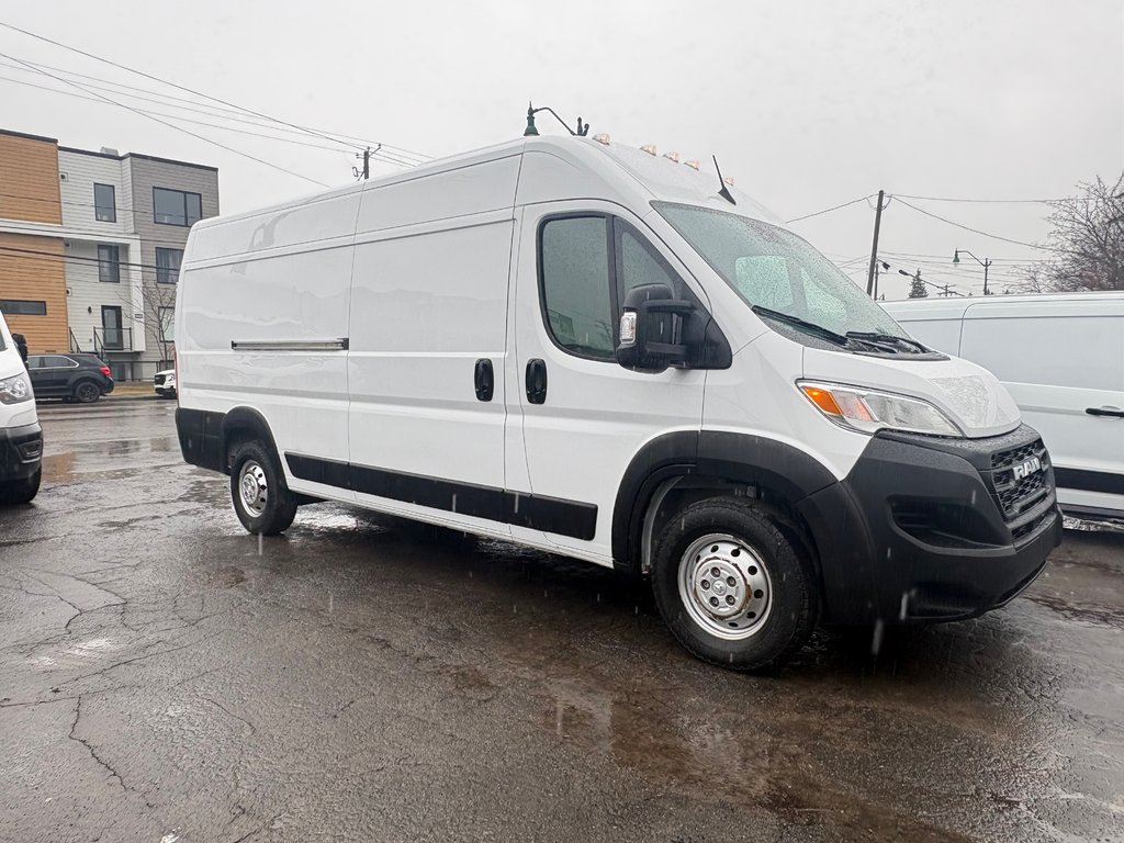 Ram ProMaster Cargo Van 3500 High Roof 159' EXT REEFER 2023 à Repentigny, Québec - 4 - w1024h768px