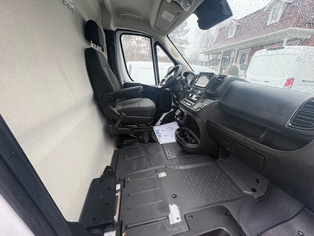 Ram ProMaster Cargo Van 3500 High Roof 159' EXT REEFER 2023 à Repentigny, Québec - 9 - w1024h768px