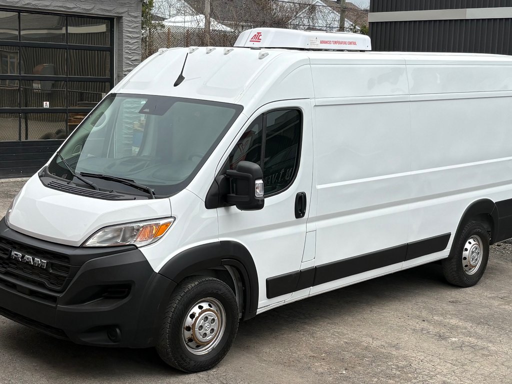 Ram ProMaster Cargo Van 3500 High Roof 159' EXT REEFER 2023 à Repentigny, Québec - 1 - w1024h768px