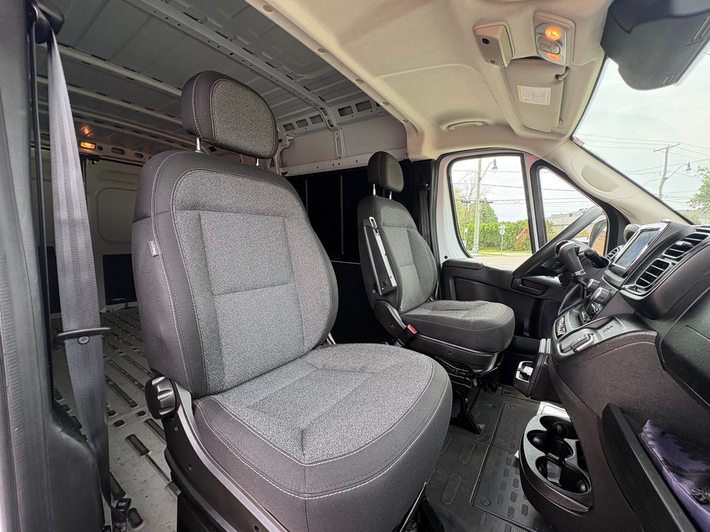 Ram ProMaster Cargo Van 2500 High Roof 159' 2023 à Repentigny, Québec - 11 - w1024h768px